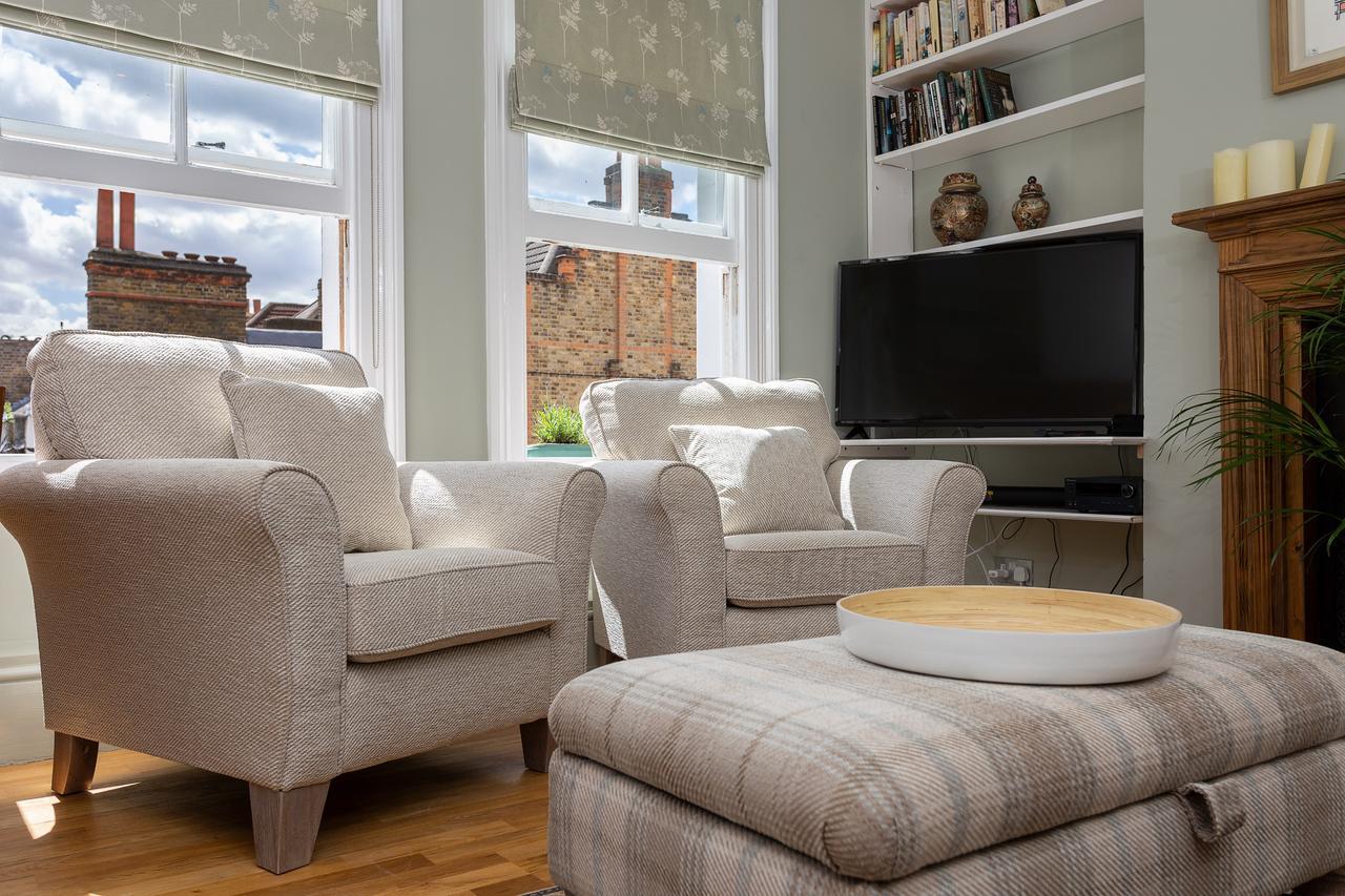 Quaint 2 Bedroom Flat - 9 Minutes Walk To Vauxhall Tube London Eksteriør bilde